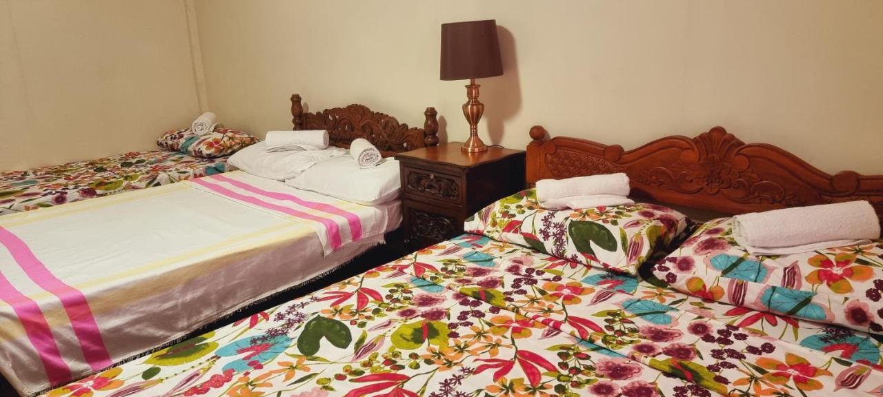 Casa Familya Hotel Batac Ngoại thất bức ảnh