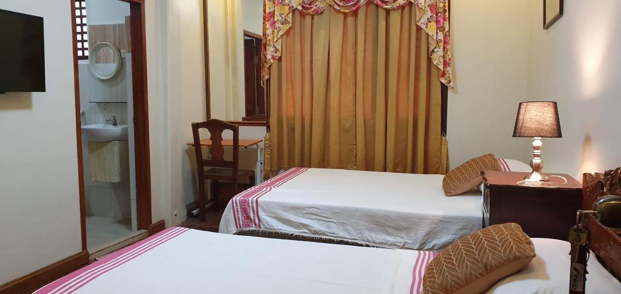 Casa Familya Hotel Batac Ngoại thất bức ảnh