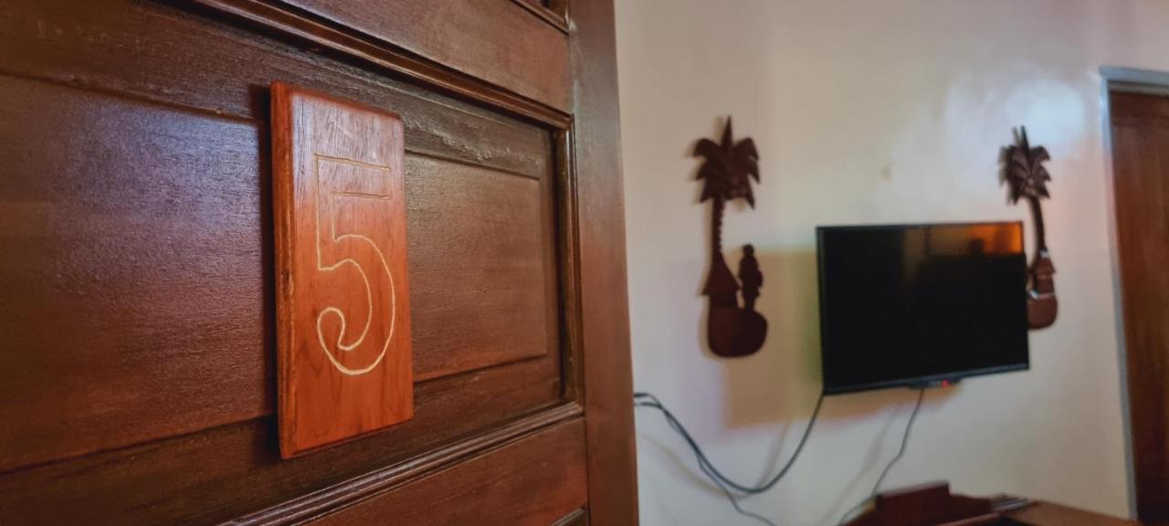 Casa Familya Hotel Batac Ngoại thất bức ảnh